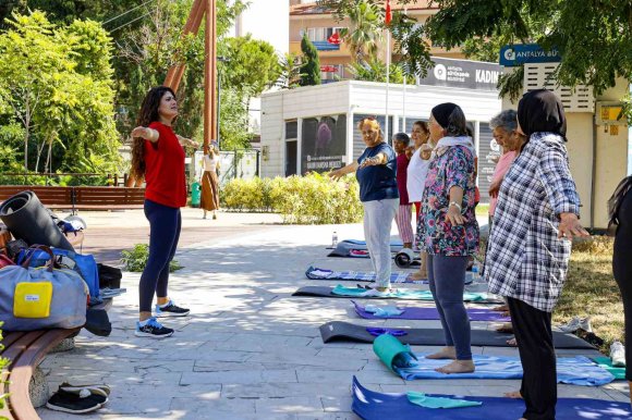 KADIN DANIŞMA MERKEZİ’NDE SABAH SPORU