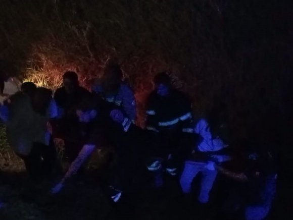 KIRIKHAN’DA KAMYONET ŞARAMPOLE UÇTU: 3 YARALI