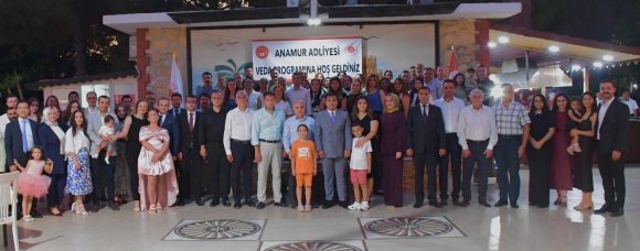 ANAMUR ADLİYESİNDE GÖREV YERİ DEĞİŞEN YARGI MENSUPLARINA VEDA PROGRAMI