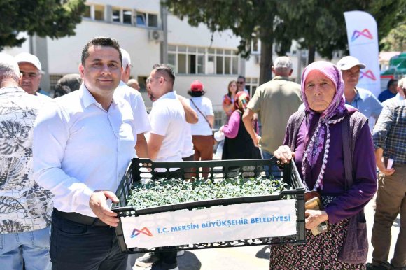 GÜLNARLI ÜRETİCİLERE FİDE, EKİPMAN VE SULAMA DESTEĞİ
