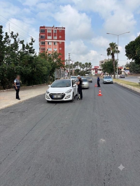KOZAN’DA BİR HAFTALIK DENETİMLERDE 4 HÜKÜMLÜ YAKALANDI