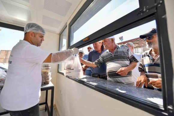 MERSİN’DE MAHALLE MUTFAKLARI 59 NOKTADA HİZMET VERİYOR