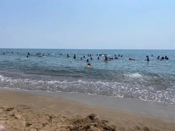 KORUMA ALTINDAKİ ÇOCUKLAR DENİZ KAMPINDA MORAL DEPOLADI