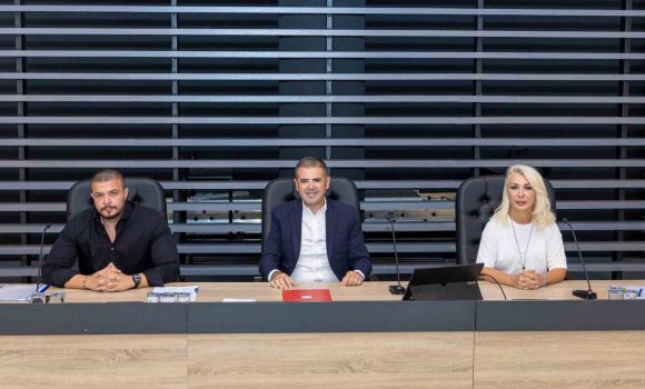 MEZİTLİ MECLİS TOPLANTISINDA KATILIMCI BELEDİYECİLİK VURGUSU