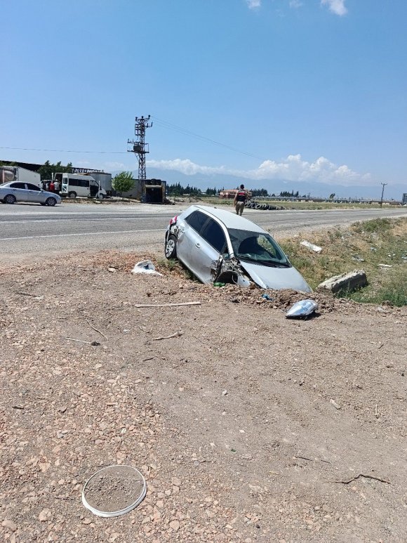 KUMLU’DA TRAFİK KAZASI: 1 YARALI