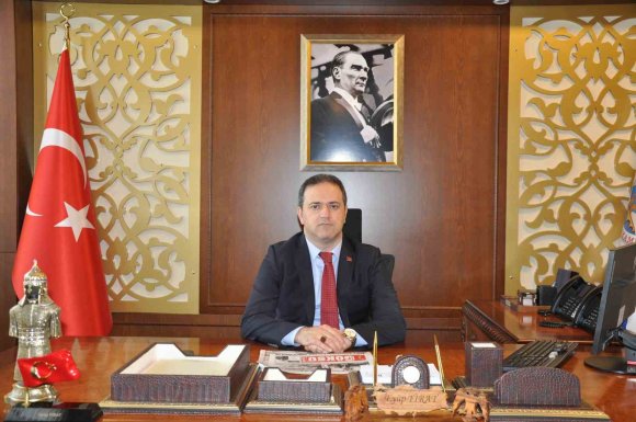 SİLİFKE KAYMAKAMLIĞINDA YENİ DÖNEM: KAYMAKAM EYÜP FIRAT GÖREVE BAŞLADI