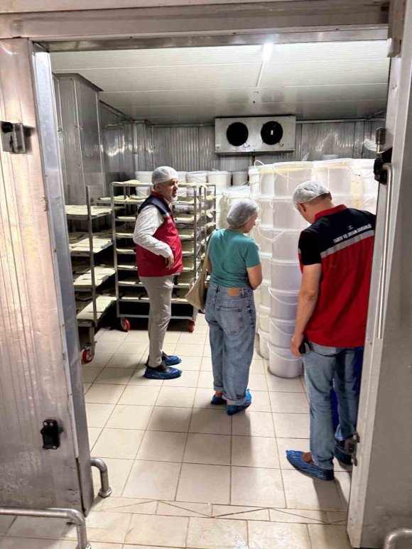HATAY’DA GIDA DENETİMLERİ ARALIKSIZ SÜRÜYOR