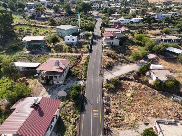 KIRIKHAN’DA BAĞLANTI YOLLARINA 1,4 KİLOMETRELİK ASFALT