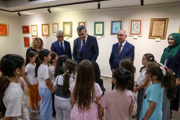 MERSİN’DE HZ. PEYGAMBER’İN 1500. DOĞUM YILINA ÖZEL ’MUCİZE’ SERGİSİ AÇILDI