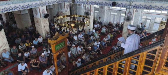 ANAMUR’DA 15 TEMMUZ ŞEHİTLERİ MEVLİT VE HATİMLERLE ANILDI