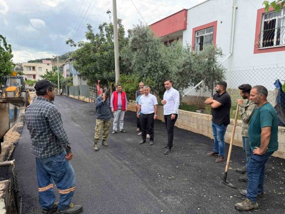 KOZAN’DA YOL ÇALIŞMALARINA HIZ VERİLDİ