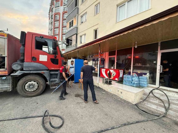 OSMANİYE’DE İŞ YERİ YANGINI