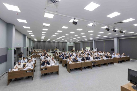 BAŞKAN SEÇER: "TÖMÜK-ARPAÇBAHŞİŞ PROJESİ 2028 YAZI ÖNCESİ TAMAMLANACAK"
