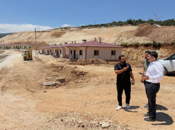 ŞENKÖY’DE AFET KONUTLARI TAMAMLANMA AŞAMASINA GELDİ