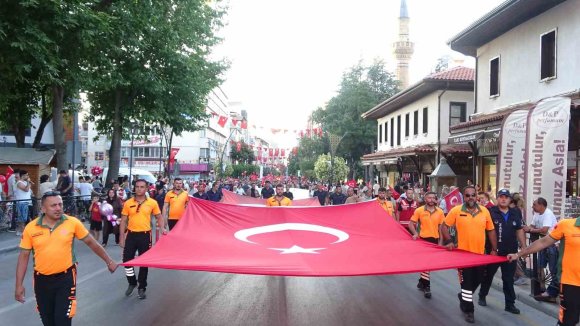 ISPARTA’DA 15 TEMMUZ DEMOKRASİ VE MİLLİ BİRLİK GÜNÜ ANILDI