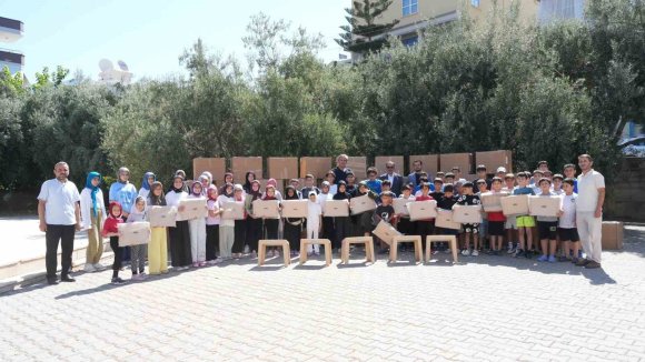 ALANYA BELEDİYESİ’NDEN KUR’AN KURSLARINA 800 RAHLE DESTEĞİ