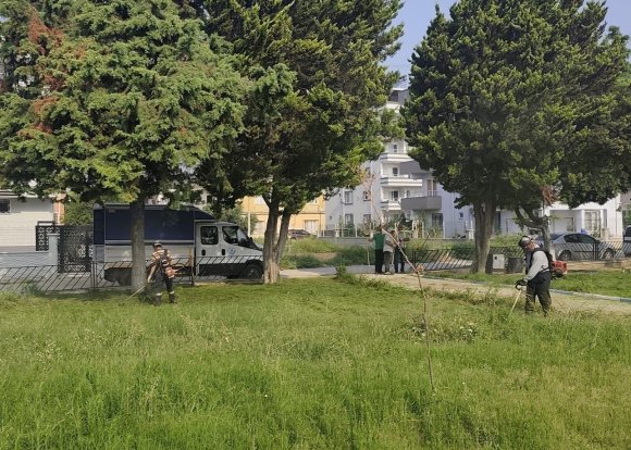MERSİN’DE PARKLAR KAPSAMLI BAKIMDAN GEÇİYOR