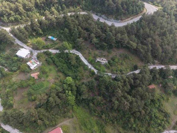 İSKENDERUN BELEDİYESİ YAYLALARA 90 BİN METREKARE PARKE TAŞI DÖŞEDİ