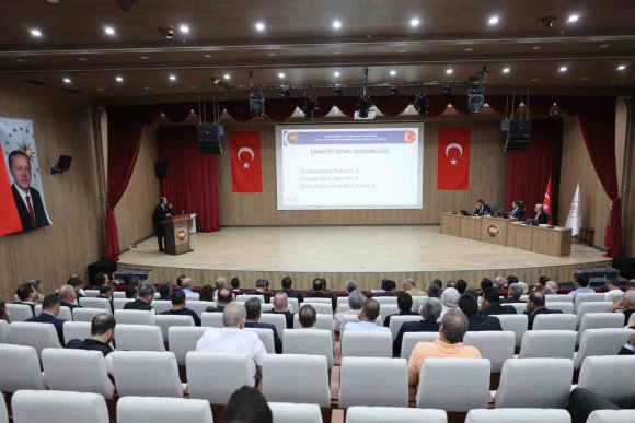 VALİ MASATLI BAŞKANLIĞINDA İL KOORDİNASYON KURULU TOPLANTISI GERÇEKLEŞTİRİLDİ