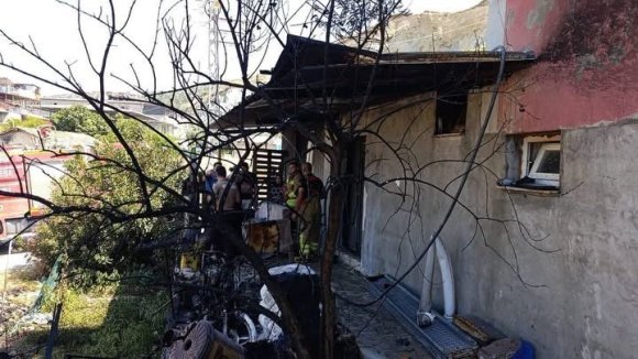 ANTAKYA’DA YAŞANAN YANGINDA MOTOSİKLET KULLANILMAZ HALE GELDİ