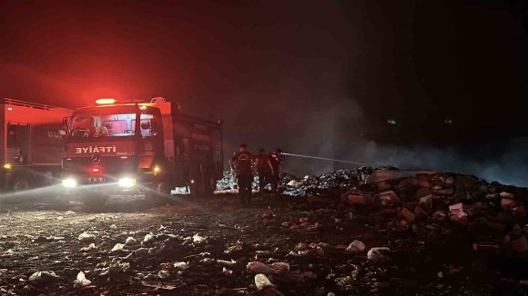 BURDUR’DA ÇÖP DEPOLAMA ALANINDA YANGIN