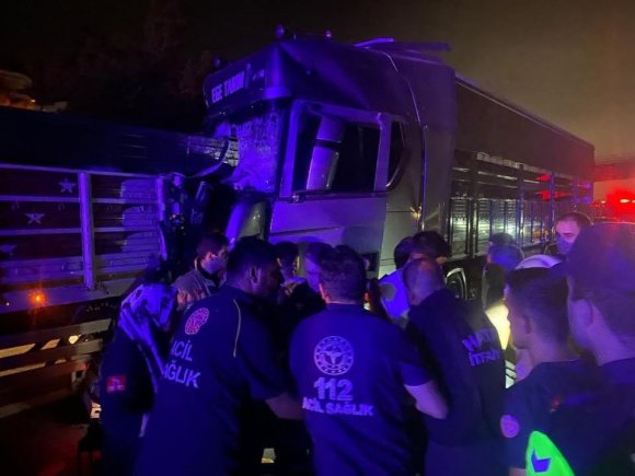 İSKENDERUN’DA TRAFİK KAZASI: 1 YARALI