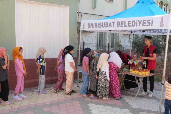ONİKİŞUBAT BELEDİYESİ’NDEN YAZ KUR’AN KURSLARINA ANLAMLI DESTEK