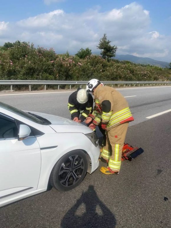 ERZİN-DÖRTYOL OTOYOLUNDA TRAFİK KAZASI: 1 YARALI