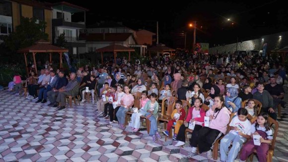 ISPARTA BELEDİYESİ’NDEN SAV’DA ÇOCUKLARA AÇIK HAVA SİNEMASI