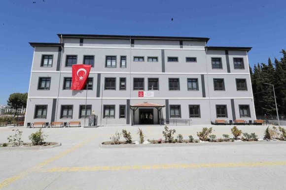 YAPIMI TAMAMLANAN AİLE VE SOSYAL HİZMETLER İL MÜDÜRLÜĞÜ BİNASI HİZMETE AÇILDI