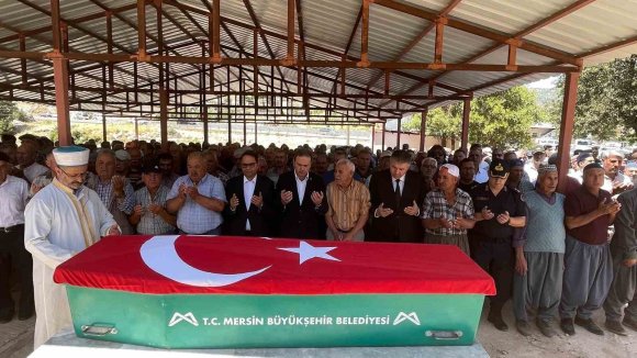KORE GAZİSİ ASKERİ TÖRENLE SON YOLCULUĞUNA UĞURLANDI