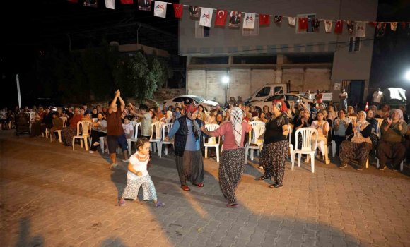 MERSİN’DE YAZ AKŞAMLARI KONSERLERLE ŞENLENİYOR