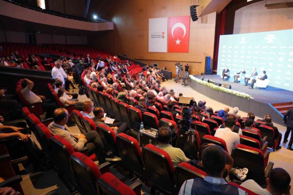 BAKAN KURUM: "MADEM DEVLET YOKTU DA SAATTE 23 KONUTU KİM YAPTI?"