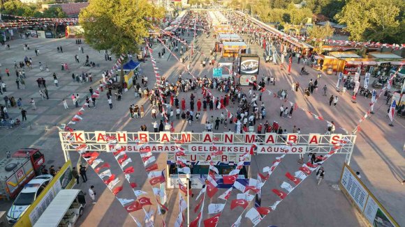 KAHRAMANMARAŞ’TA GELENEKSEL AĞUSTOS FUARI HEYECANI BAŞLADI