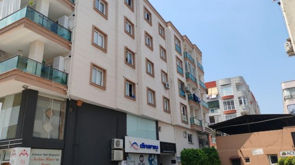GENÇ KADIN UZMAN ÇAVUŞUN SİLAHIYLA İNTİHARA KALKIŞTI
