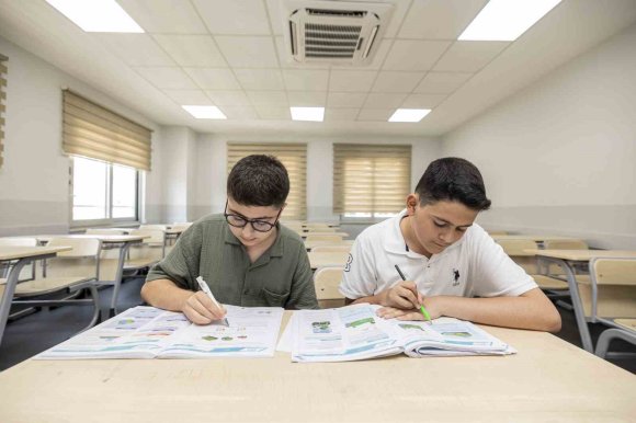 MERSİN BÜYÜKŞEHİR BELEDİYESİ KURSLARI LGS’DE BAŞARI GETİRDİ