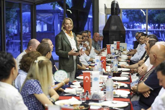 ATSO BAŞKAN ADAYI HATİCE ÖZ: "ATSO ANTALYA’NIN ORTAK AKLI OLMALI"