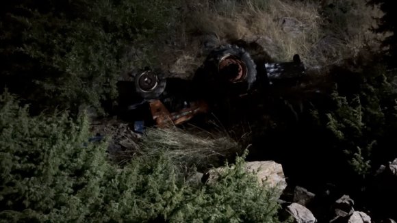 OSMANİYE’DE TRAKTÖR DEREYE YUVARLANDI: 2 ÖLÜ