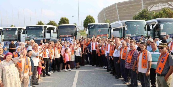AK PARTİ MERSİN TEŞKİLATI 25. YIL BULUŞMASI İÇİN ANKARA YOLUNDA