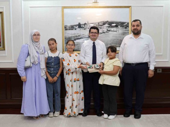 ARSUZLU ÇOCUKLARIN YARDIMLARI FİLİSTİN’E ULAŞTIRILACAK