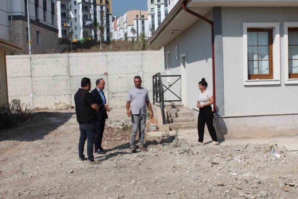 ERZİN’DE KÖY EVLERİ VE TOKİ KONUTLARINDA İNCELEME GERÇEKLEŞTİRİLDİ