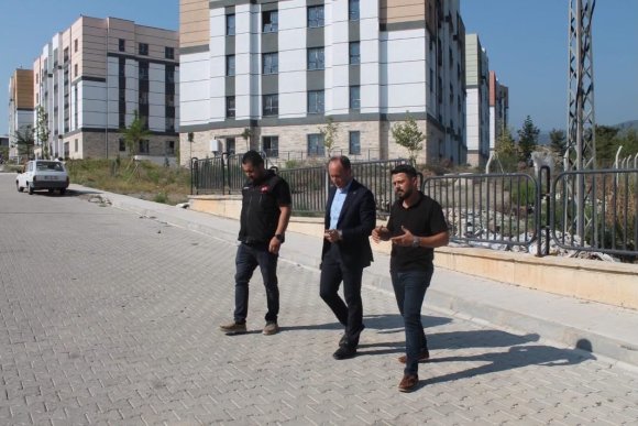 ERZİN’DE KÖY EVLERİ VE TOKİ KONUTLARINDA İNCELEME GERÇEKLEŞTİRİLDİ