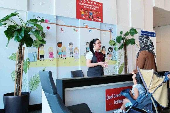 MERSİN’DE ÖZEL ÇOCUKLAR İÇİN İRTİBAT BÜROSU AÇILDI