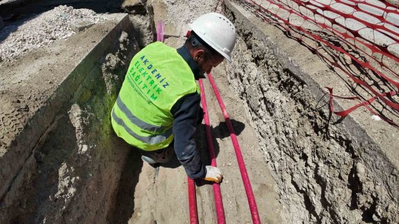 AEDAŞ’TAN BURDUR’UN ENERJİ ALTYAPISINA 1 MİLYAR TL’LİK YATIRIM