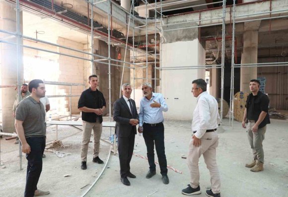 VALİ ÜNLÜER, YENİ HÜKÜMET KONAĞI İNŞAATINI İNCELEDİ