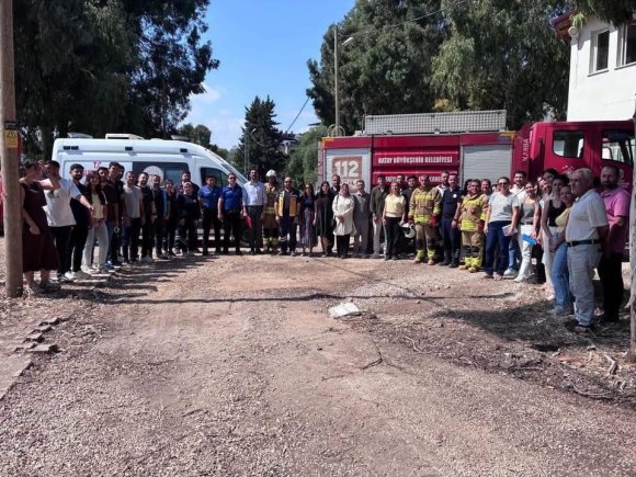 DEFNE İLÇE SAĞLIK MÜDÜRLÜĞÜ’NDE YANGIN VE İLK MÜDAHALE EĞİTİMİ VERİLDİ