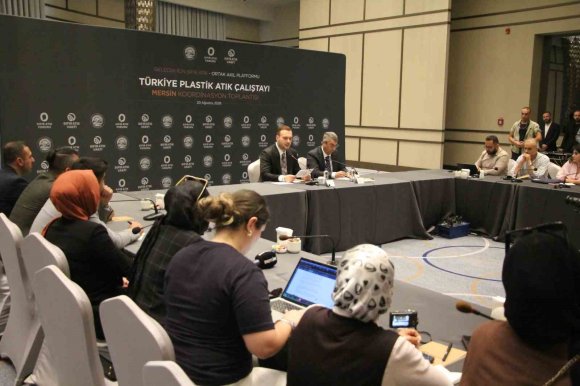 VALİ TOROS: "ÇEVREMİZİ KORUMAK ADINA HER TÜRLÜ TEDBİRİ ALMAYA KARARLILIKLA DEVAM EDECEĞİZ"