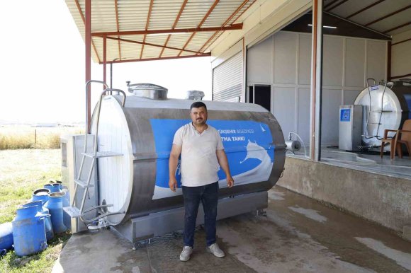 ANTALYA BÜYÜKŞEHİR BELEDİYESİ’NİN SÜT TANKI DESTEĞİ SÜRÜYOR