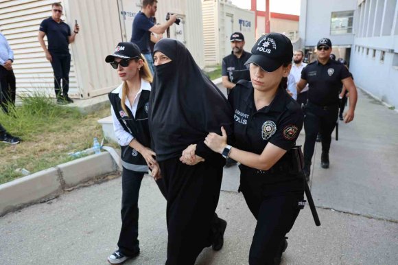 "ALPARSLAN KUYTUL SUÇ ÖRGÜTÜ" SORUŞTURMASINDA ALPARSLAN KUYTUL VE EŞİ TUTUKLANDI
