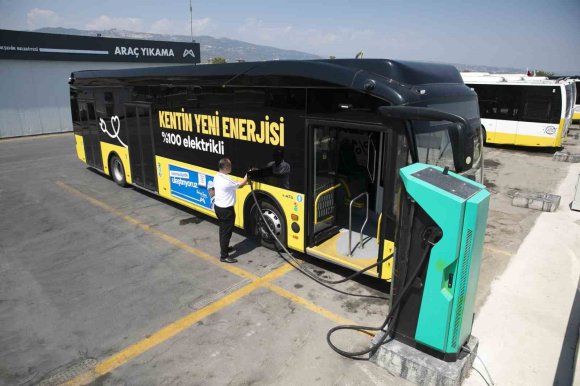 MERSİN’DE ELEKTRİKLİ OTOBÜSLERLE 8 AYDA 14,5 MİLYON LİRALIK TASARRUF